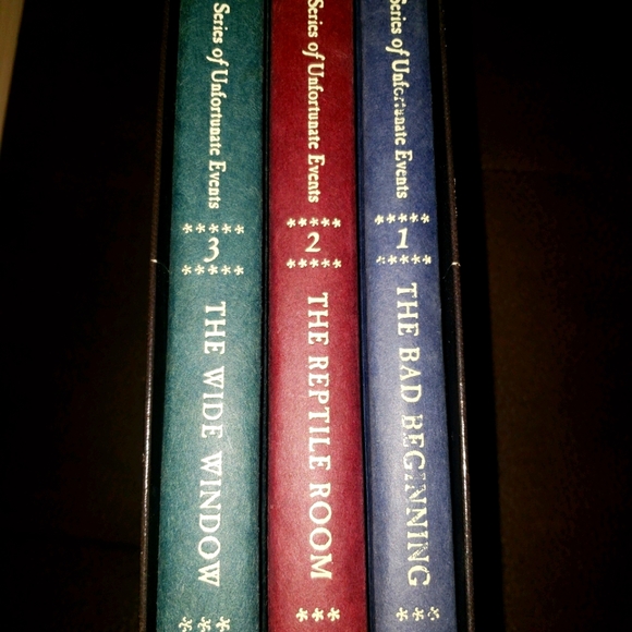 A Series Of Unfortunate Events books 1-3 - Picture 1 of 1